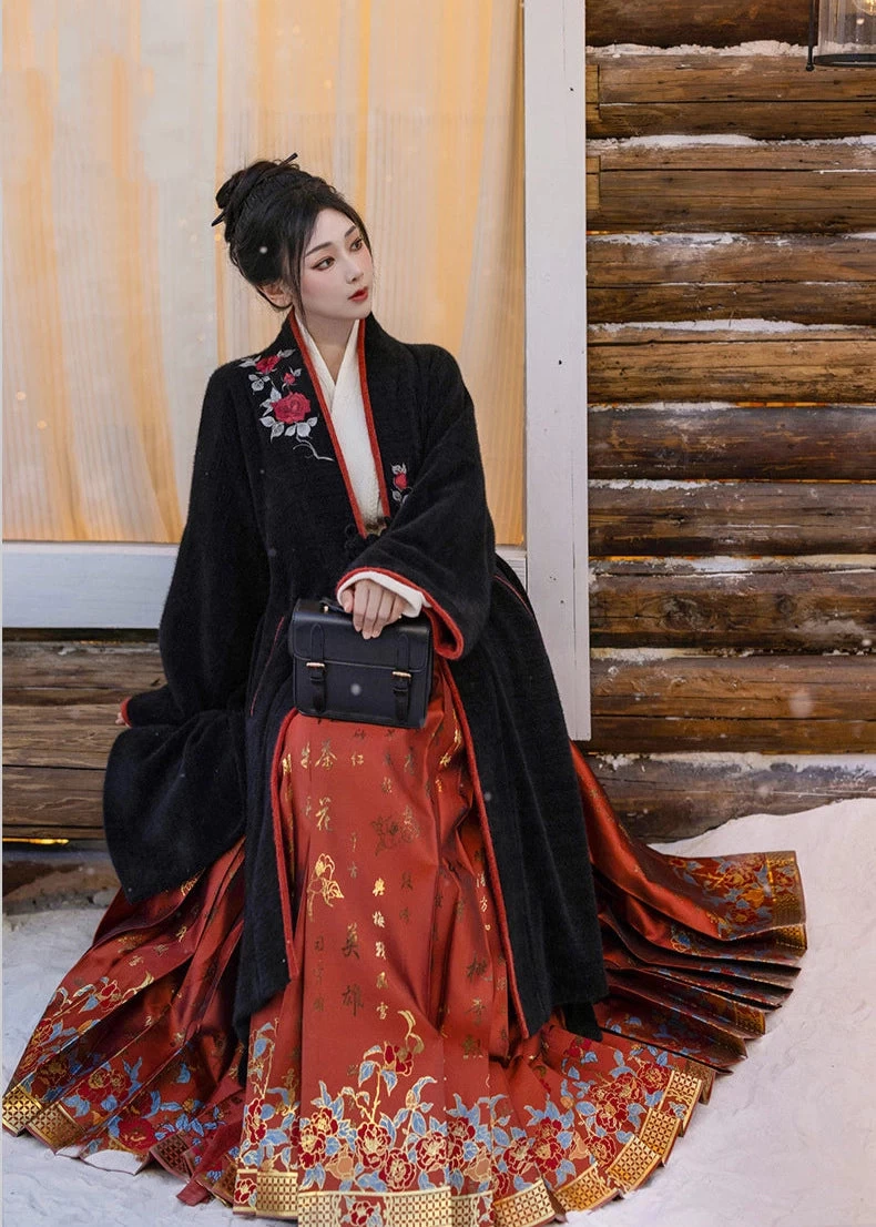 HANFUBAO | Women Chenille Modern Hanfu 3-Piece Ma Mian Set Black Red S-XL