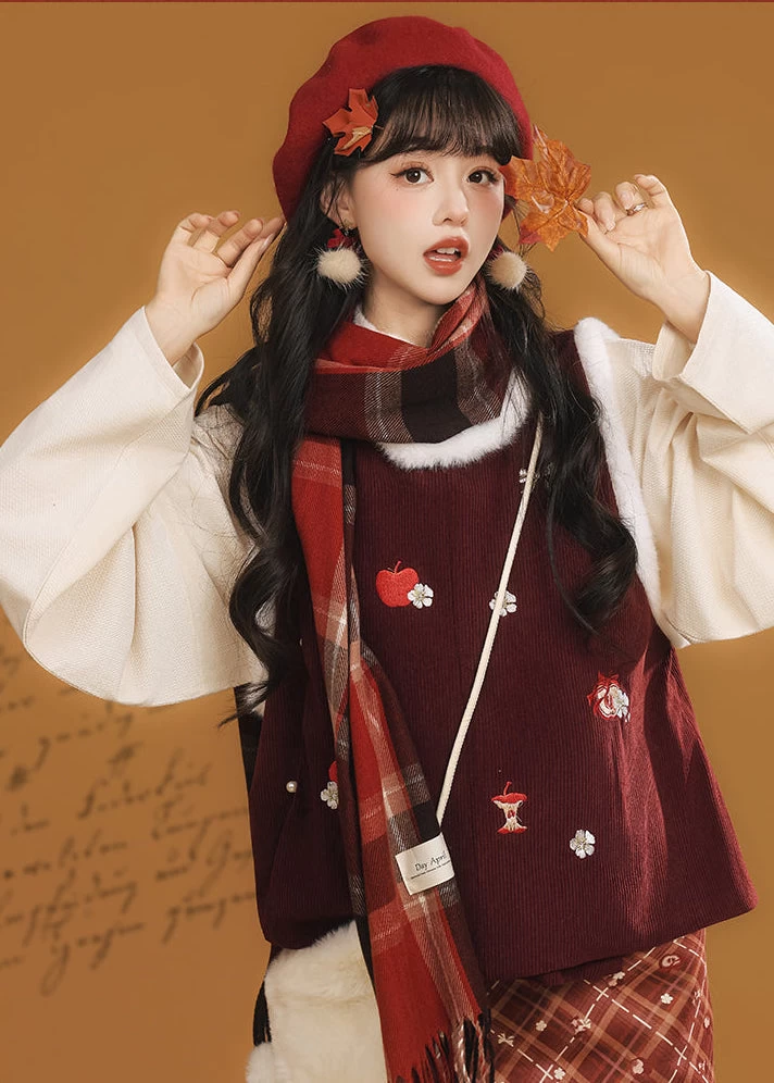 Women’s Modern Daily Hanfu 5-Piece Set, Embroidered Dream Island | HANFUBAO