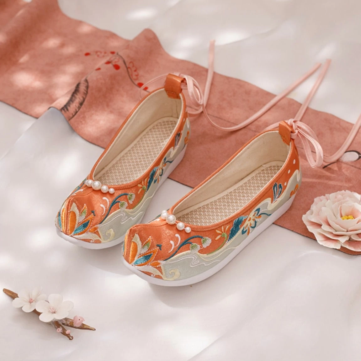 Women's Canvas Winter Shoes Floral Embroidery | HANFUBAO
