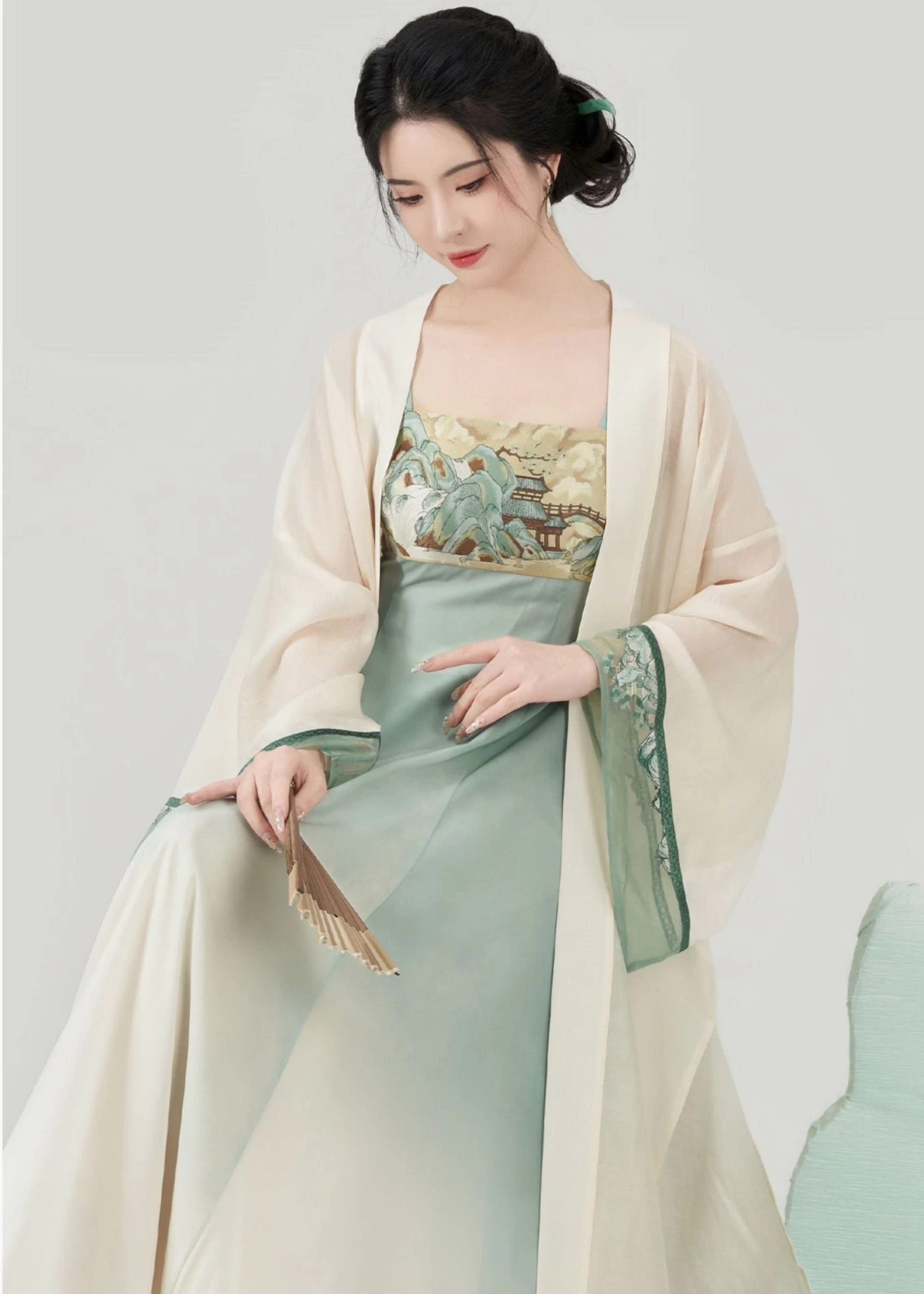 Women Modern Hanfu 2-Piece Set Qing Shan Print | HANFUBAO