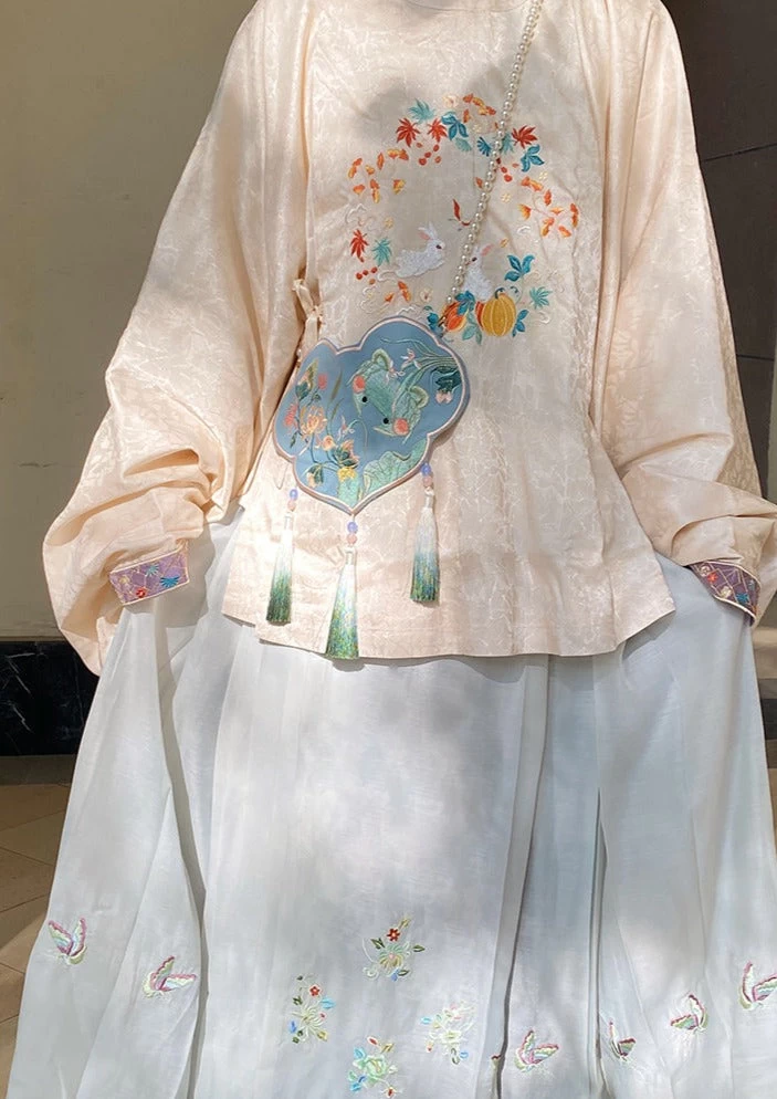 Unisex Embroidered Crab Blue  Crossbody Bag 17x25cm | HANFUBAO