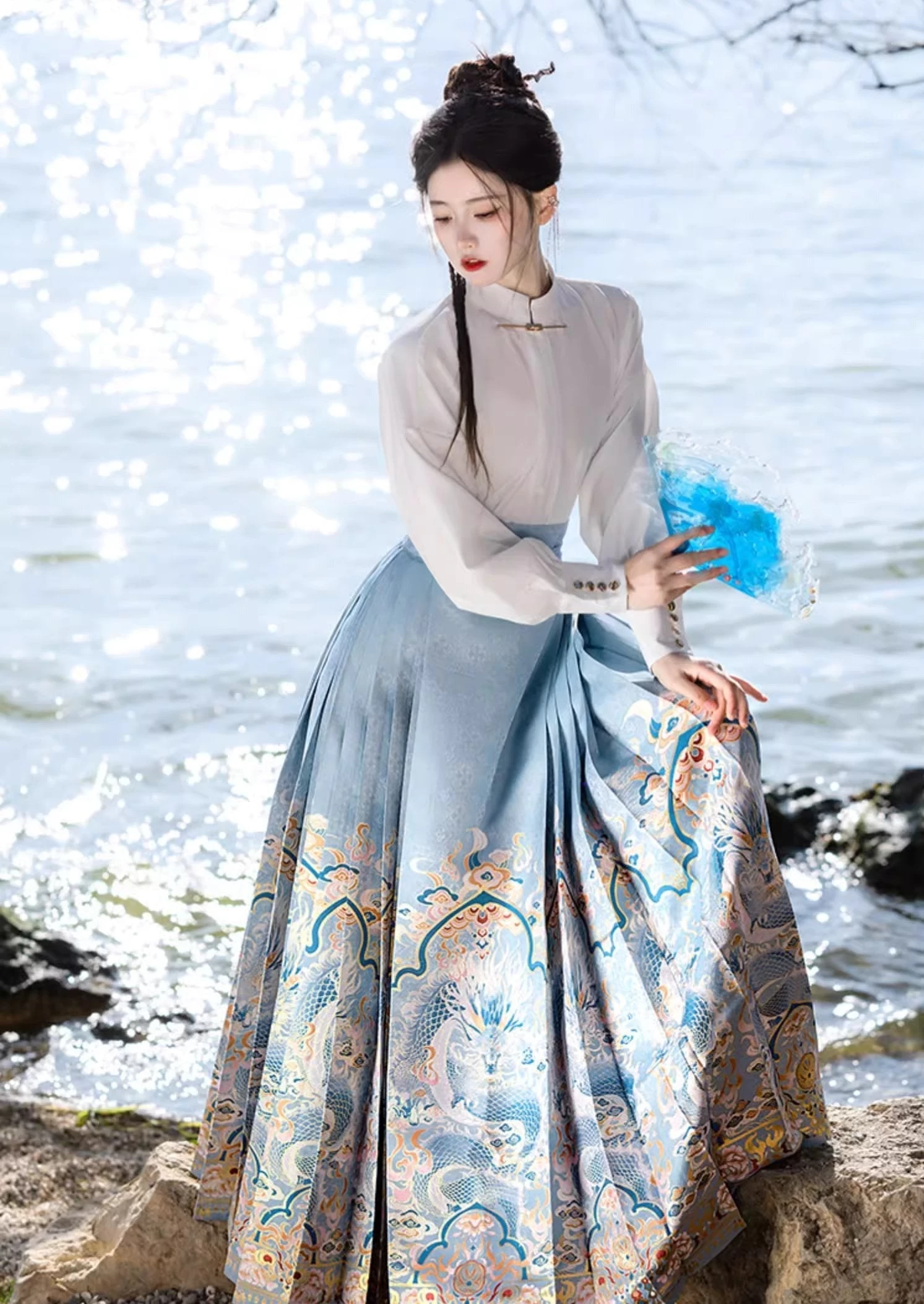 Women's Daily Hanfu Modern Ma Mian Skirt Dragon Embroidery Plus Size | HANFUBAO