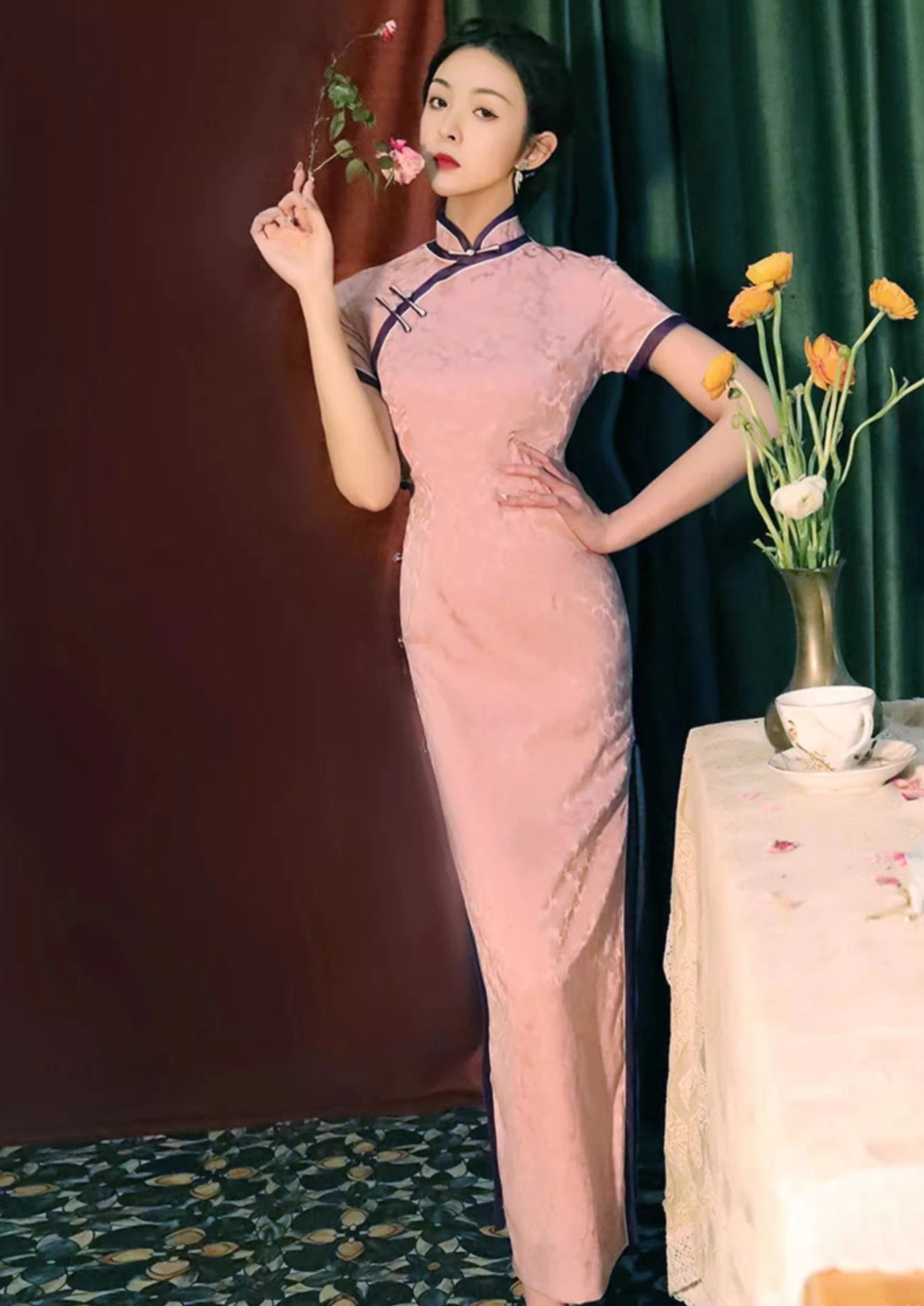 Women Acetate Satin Modern Hanfu Qipao Dress Pink Floral | HANFUBAO