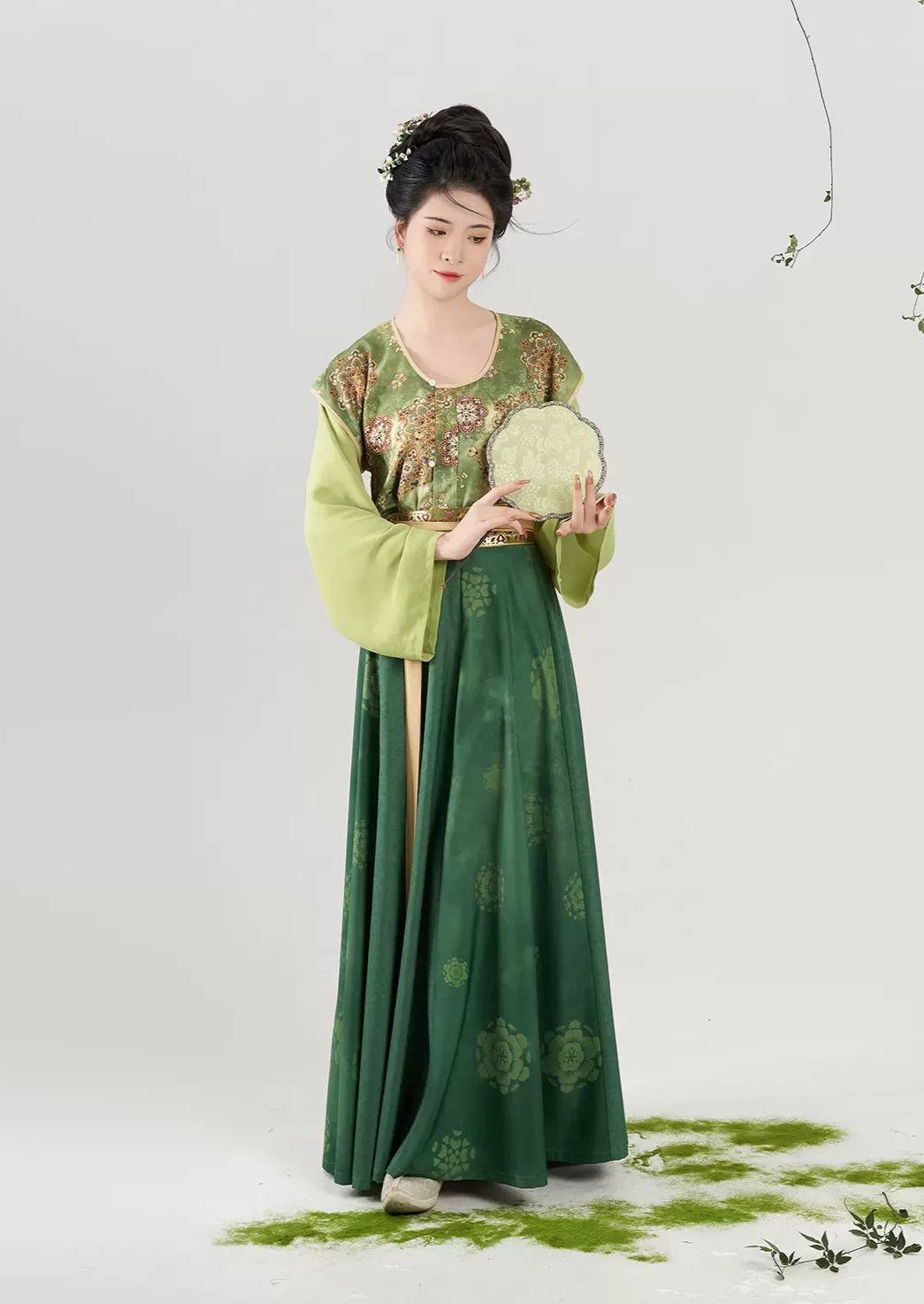 Women Tang Hanfu 3-Piece Set (Tank+Shirt+Skirt) Daily Wear | HANFUBAO