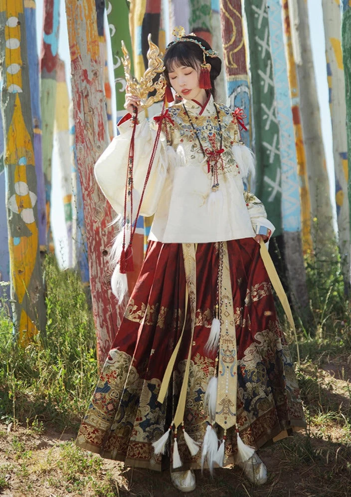 Women 2-Piece Ming Dynasty Hanfu Set Golden Embroidery Daily Wear| HANFUBAO