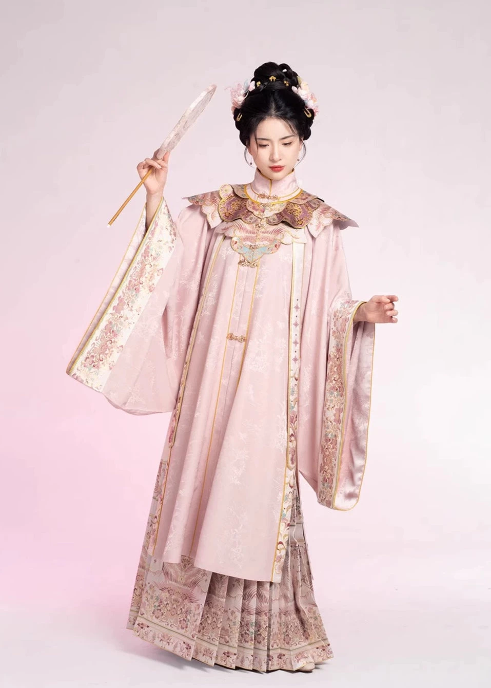 Women's Modern Hanfu Silk-Blend Graduation Set Pink Jade | HANFUBAO