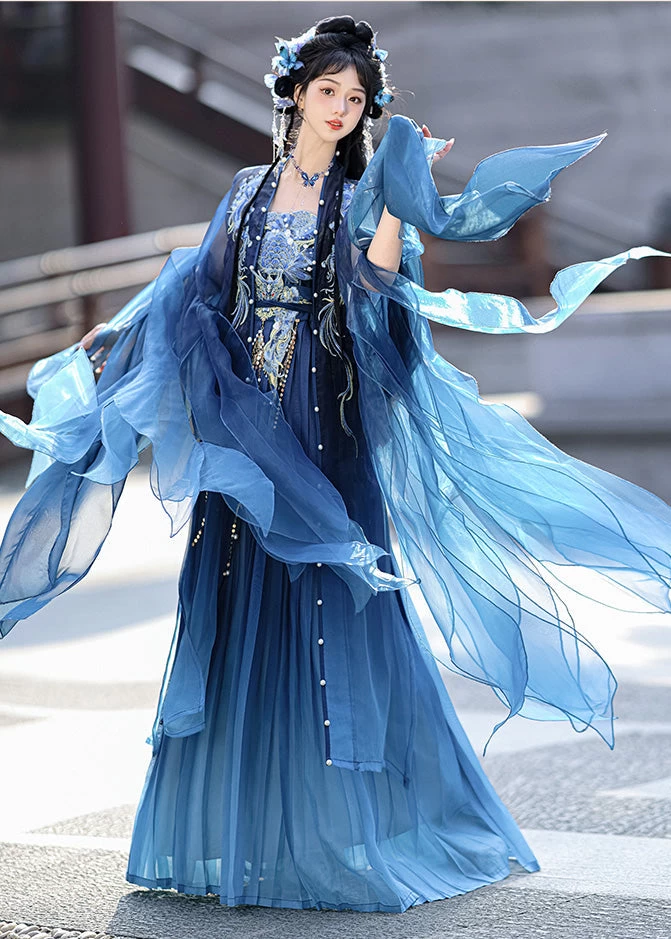 Women’s 5-Piece Dragon Embroidered Hanfu Set for Cosplay & Festivals | HANFUBAO