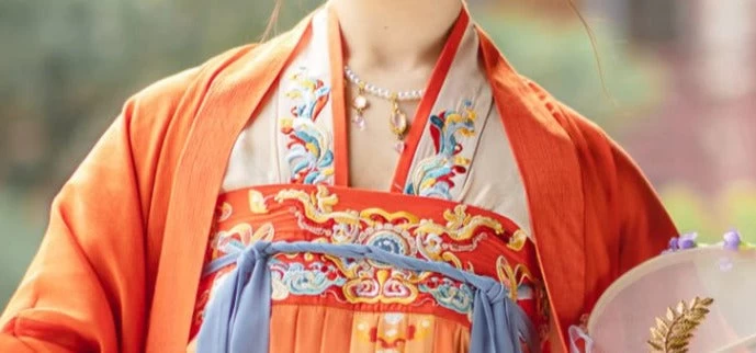 Women Modern Daily Hanfu Tang Chiffon Set Mountain Dream Pattern | HANFUBAO