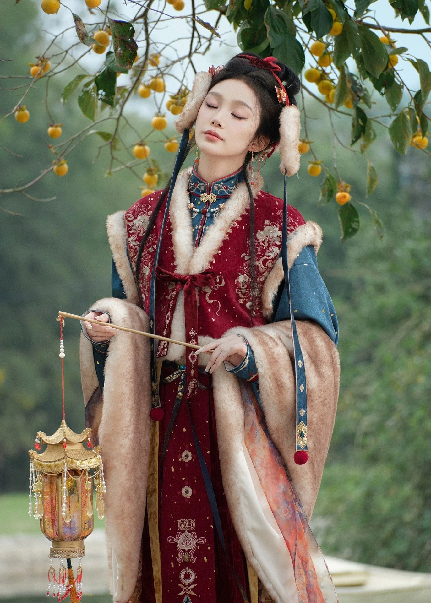 Women Modern Hanfu Silk-Blend 4-Piece Star Embroidery Blue | HANFUBAO