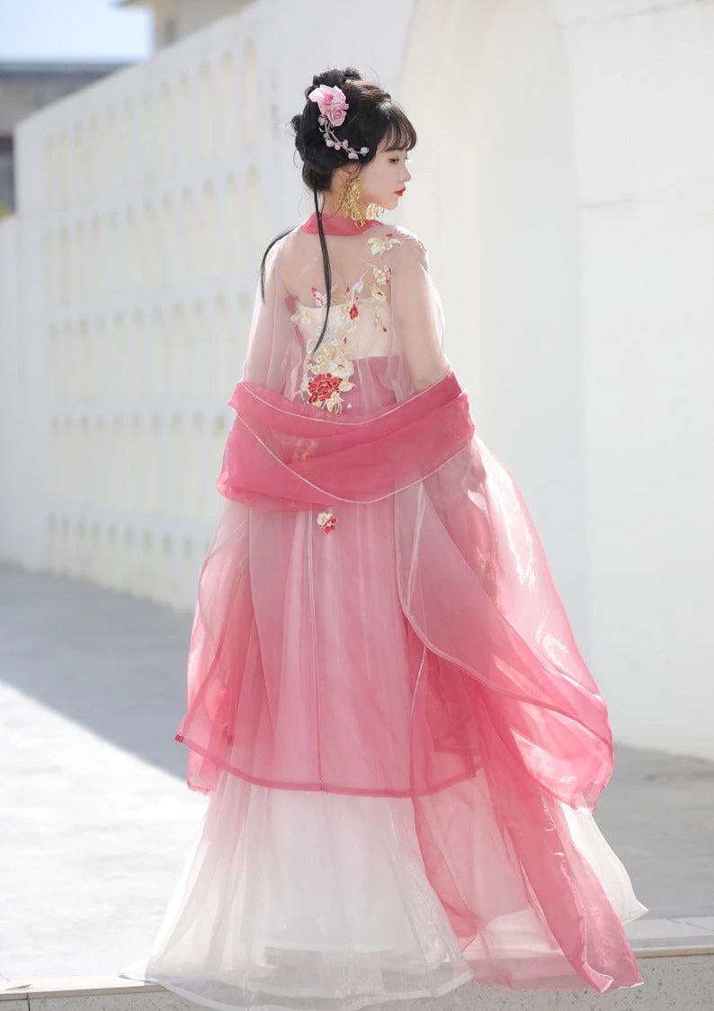 Women Modern Hanfu 3-Piece Set Pink Floral Embroidery | HANFUBAO