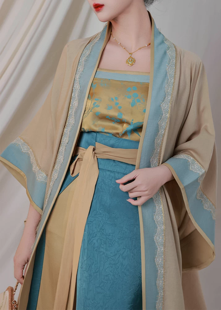 Women's 3-Piece Daily Hanfu Set Golden Glaze Tencel Blend Plus Size | HANFUBAO