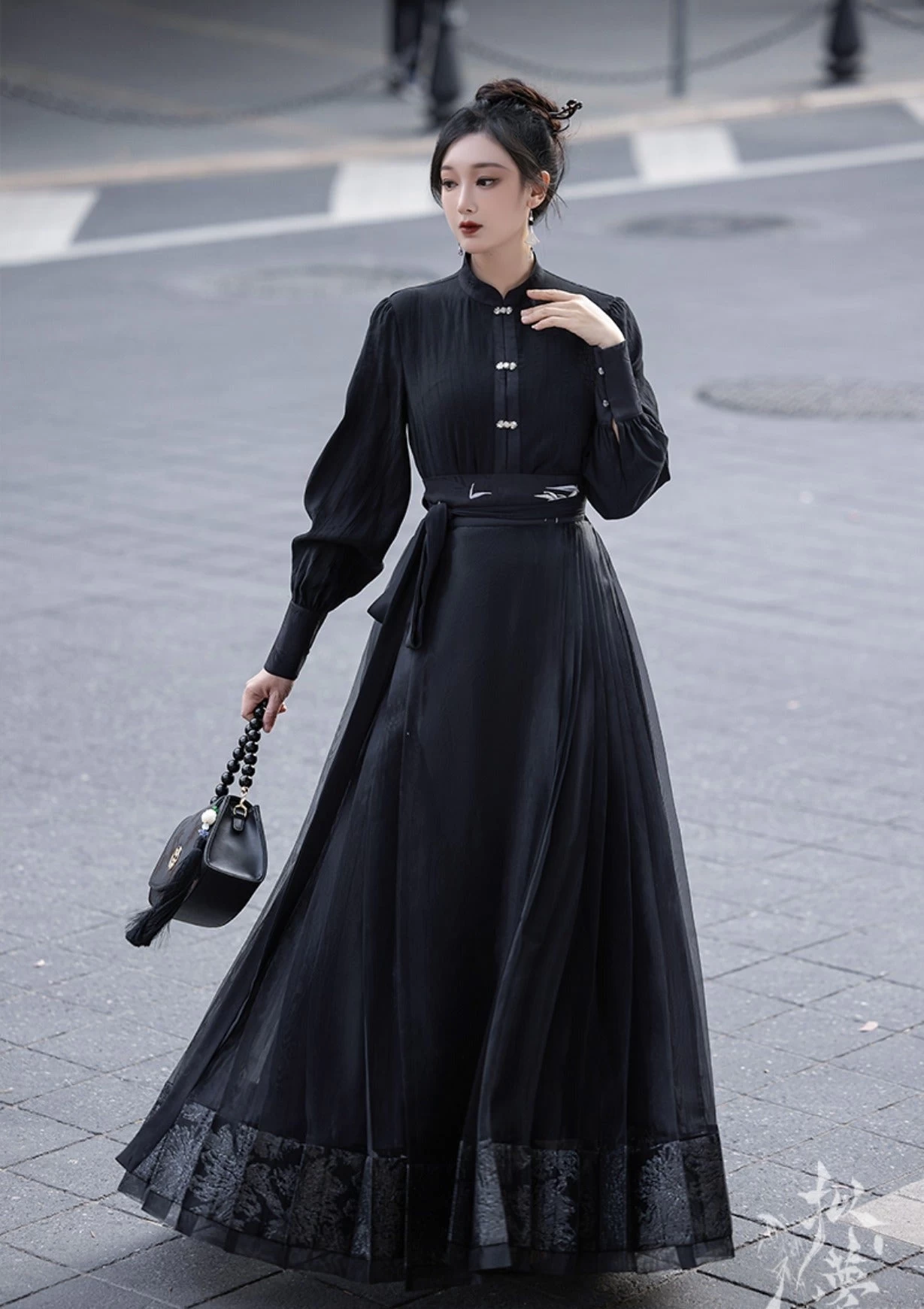 Women’s Modern Daily Hanfu 2-Piece Ma Mian Skirt Set  | HANFUBAO