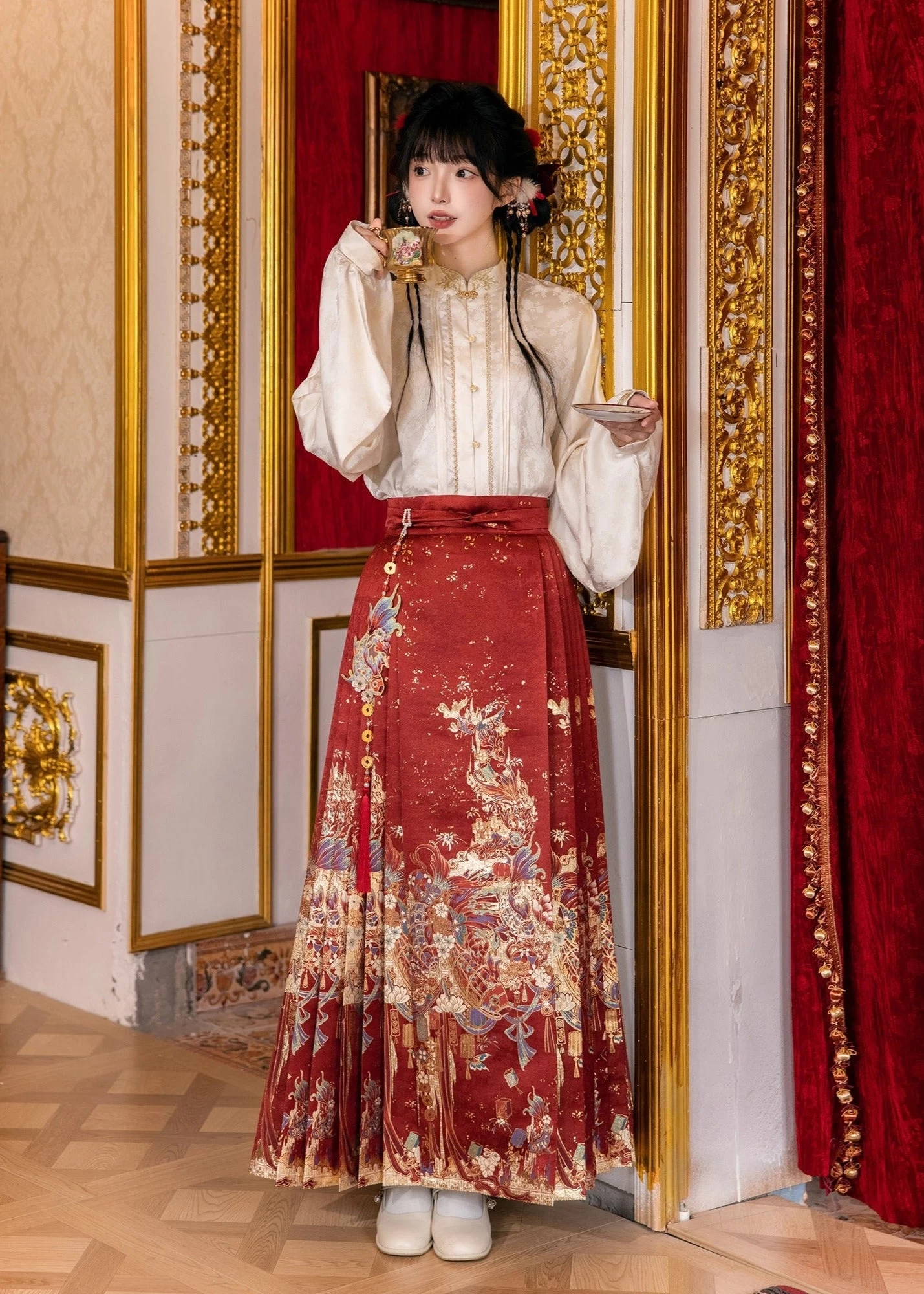 Women's 5-Piece Modern Wedding Hanfu Set, Embroidered Skirt & Jacket | HANFUBAO