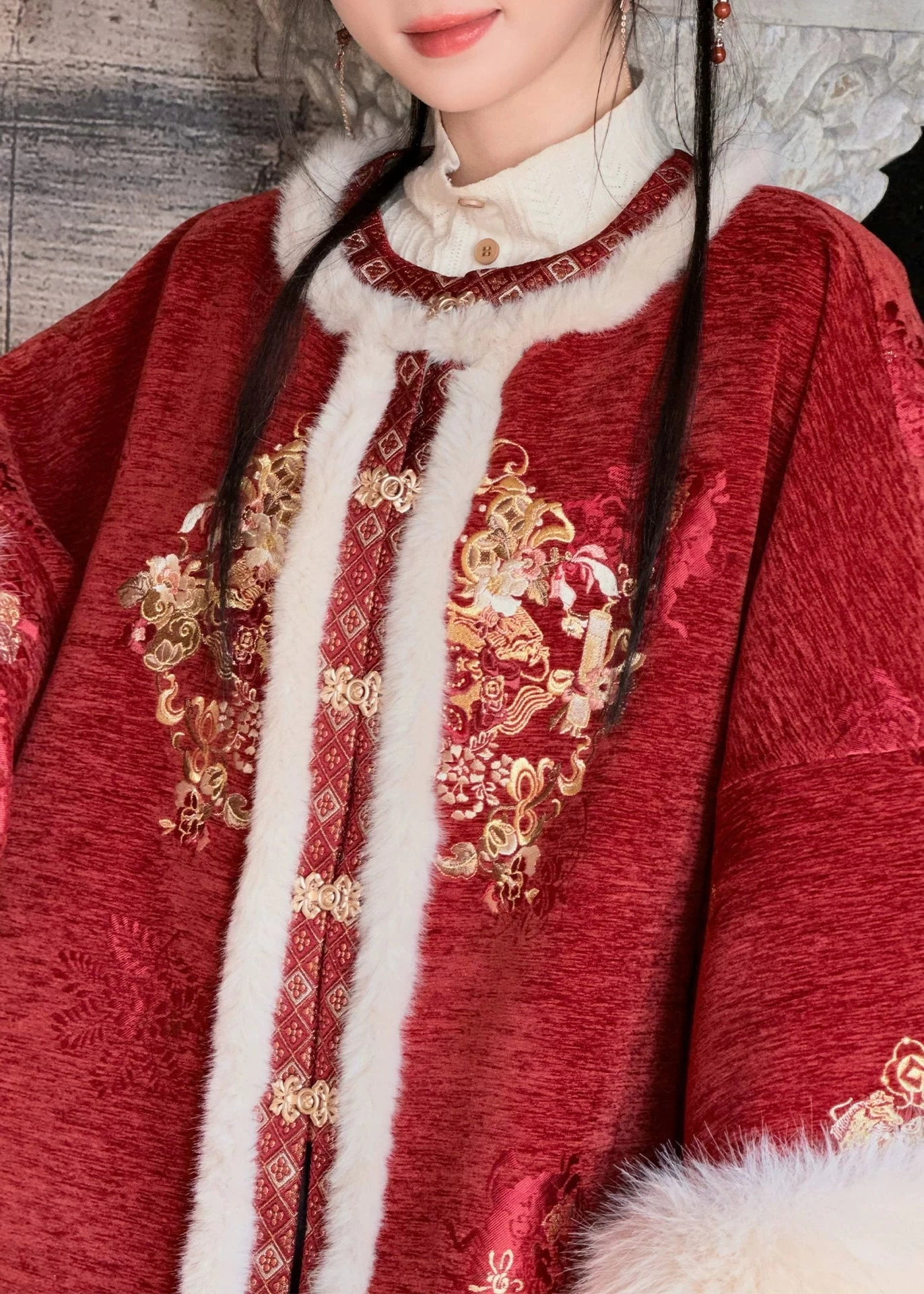 Women 3-Piece Crimson New Year Embroidered  Hanfu Set | HANFUBAO