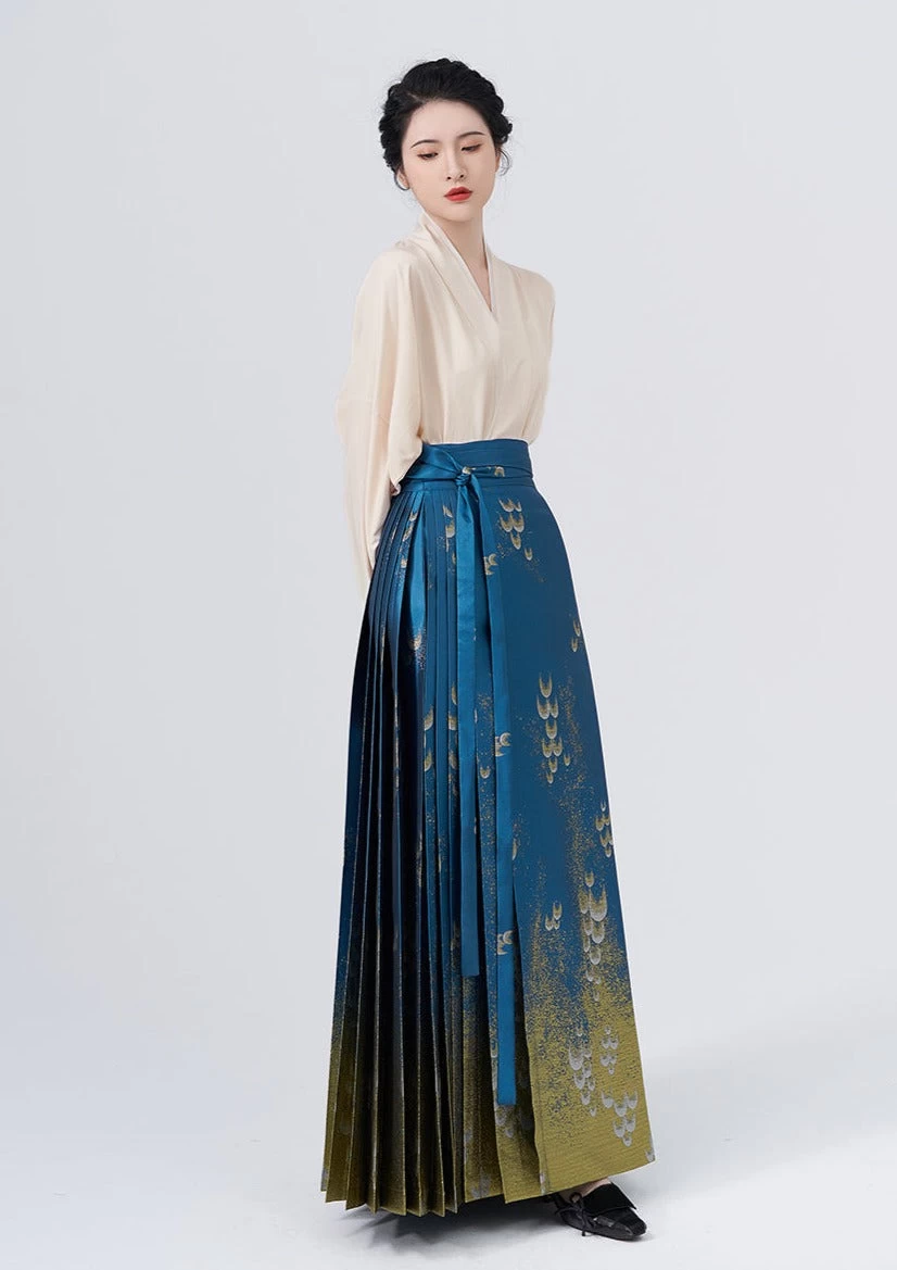 Women Modern Hanfu Ma Mian Skirt Ocean Scale Pattern | HANFUBAO