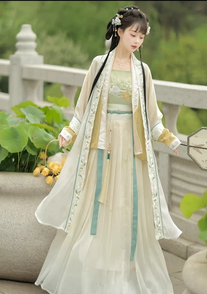 Women's Song Dynasty Hanfu 4-Piece Set Jasmine Floral| HANFUBAO