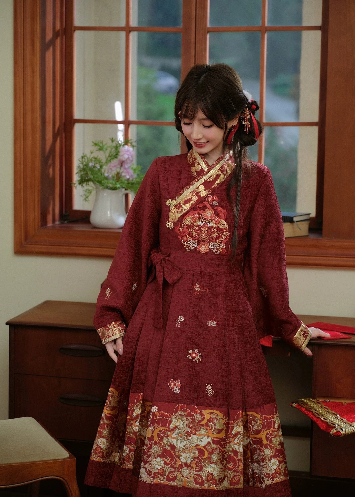 HANFUBAO | Women  3-Piece New Year Hanfu Dress Set Red Embroidery S-XL