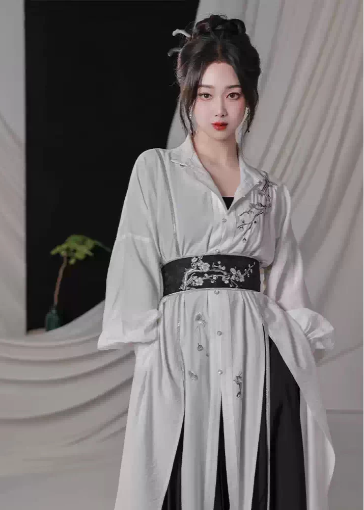 Women's Modern Hanfu Cotton Blend Pants Set | Plum Print Plus Size | HANFUBAO