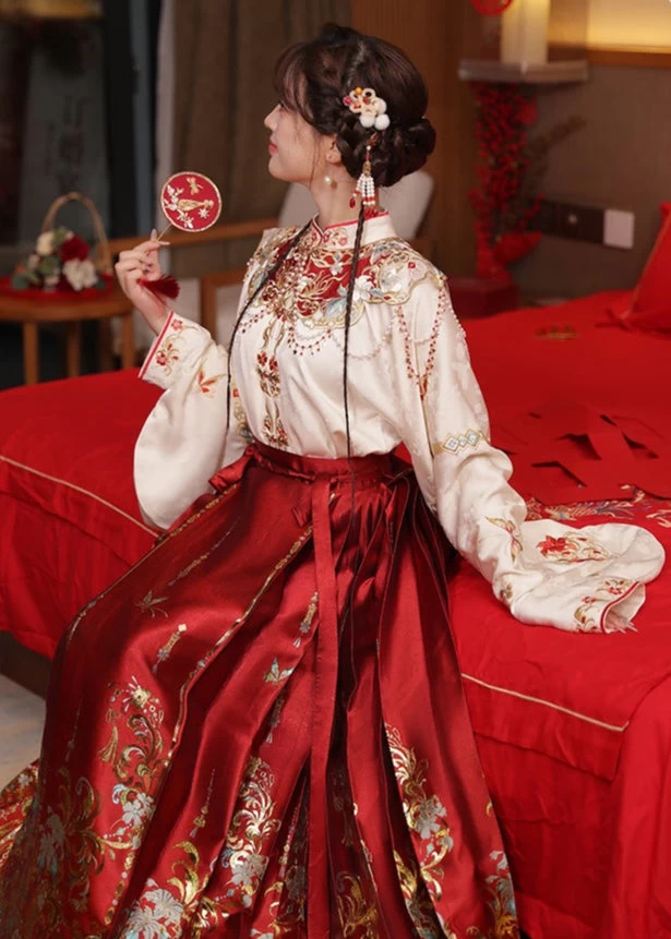 Women Modern Hanfu Wedding Set  Red Phoenix Embroidery Plus Size | HANFUBAO