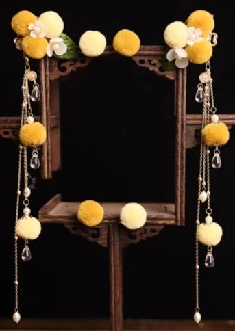 Women Hanfu Style Yarn Pom Pom Hair Clips w/ Faux Pearls Snow Ball 9cm | HANFUBAO