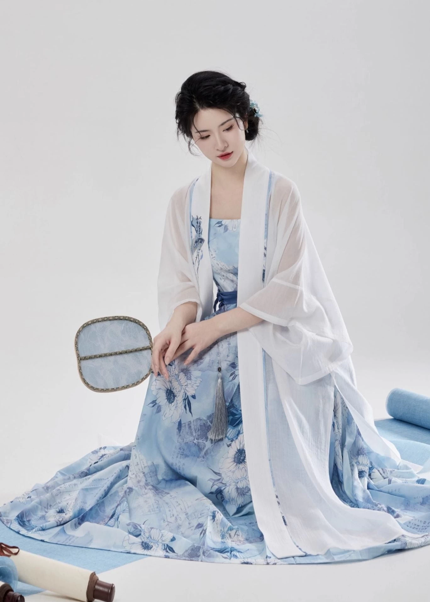 Women Modern Hanfu Chiffon 3-Piece Set Sunlit Frost | HANFUBAO