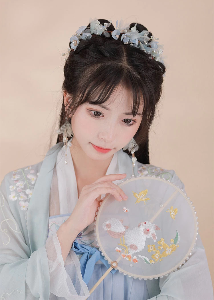 Women Hanfu Yarn Flower Hair Pieces & Earrings Set Snow White Orchid | HANFUBAO