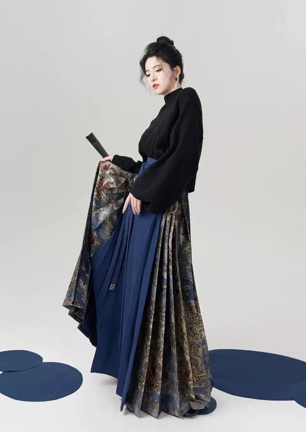 Women Winter Modern Hanfu Ma Mian Skirt Set| HANFUBAO