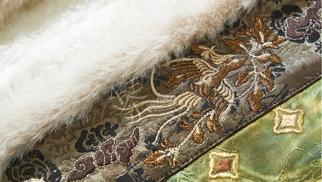 Women’s 4-Piece New Year Daily Hanfu Set, Cloud Pattern Embroidery| HANFUBAO