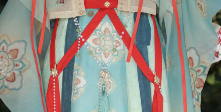 Women Modern Hanfu  Floral Embroidered 6pcs Set|HANFUBAO