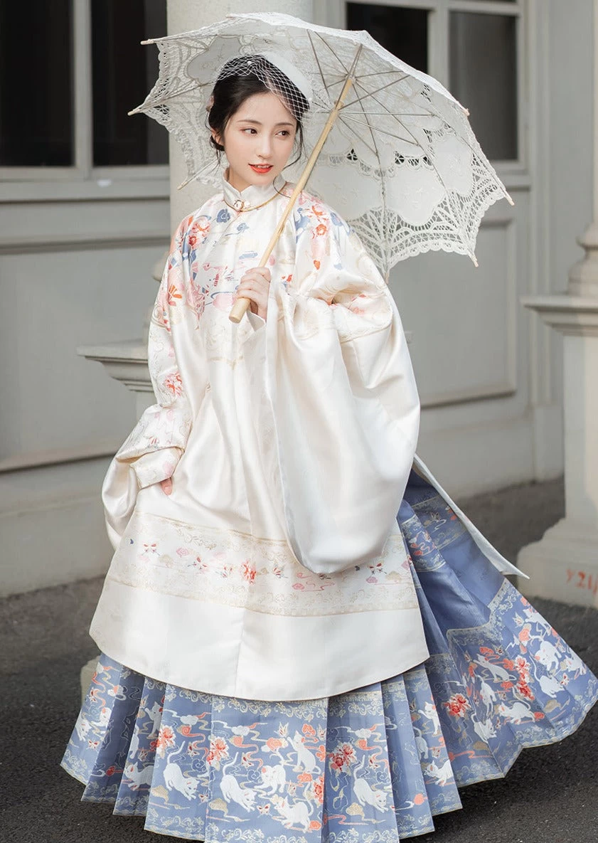 Women Modern Ming Hanfu Set Cotton Blend White Embroidery Plus Size | HANFUBAO