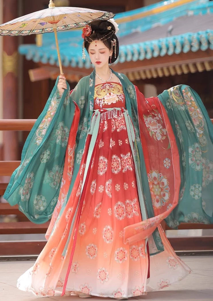 Women Modern Daily Hanfu 3-Piece Floral Embroidered Set | HANFUBAO