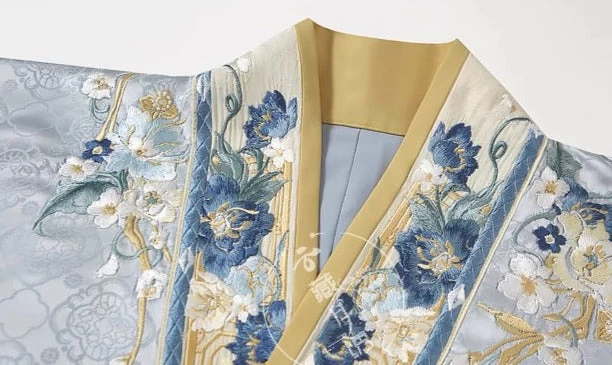 Women Modern Hanfu 2-Piece Ming Skirt Set Octagon Pattern | HANFUBAO