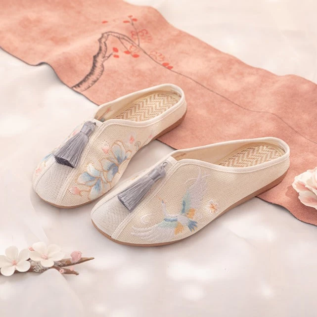 Women’s Hanfu Floral Embroidered Canvas Mule Shoes 7 Colors EU35-40 | HANFUBAO
