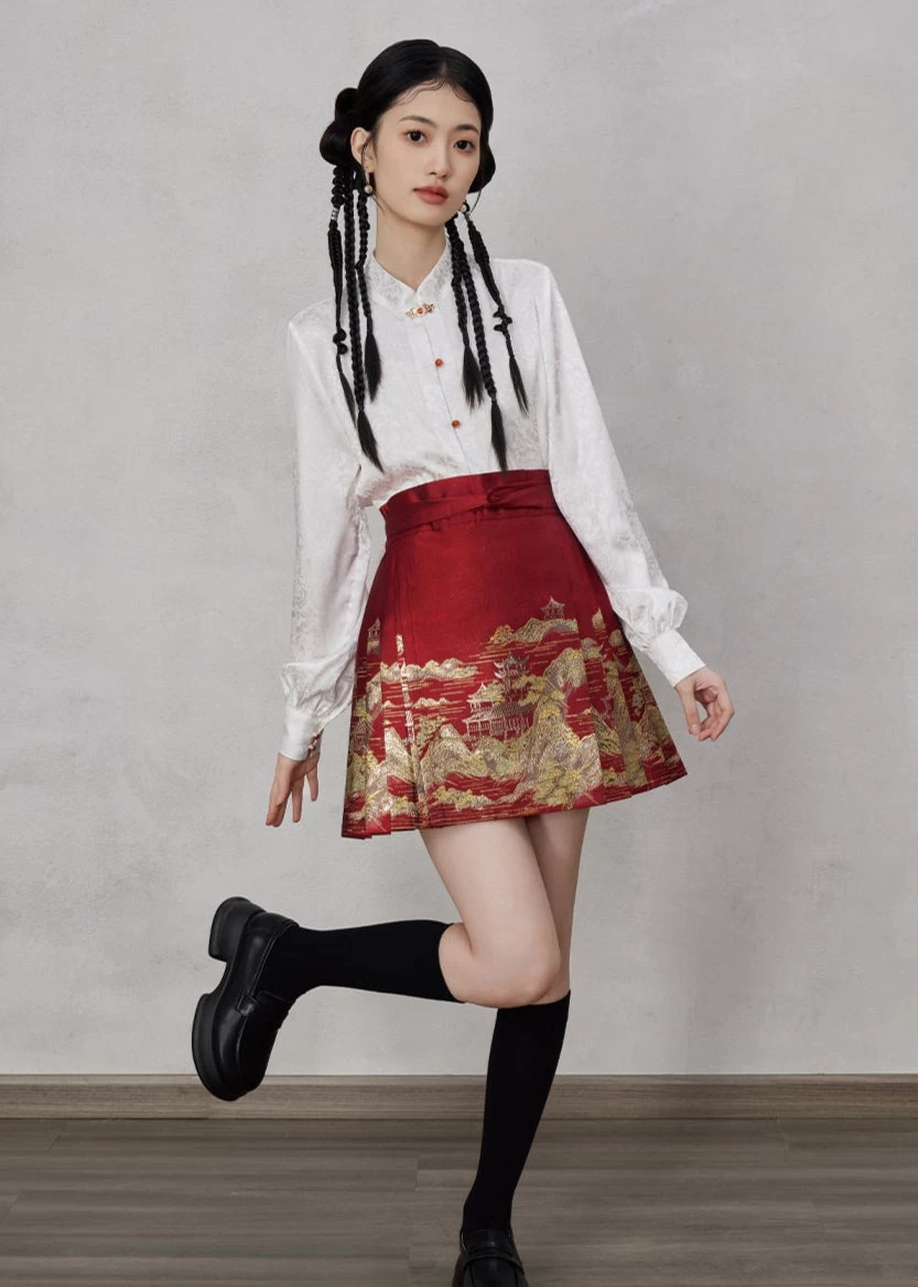 Women's Modern Short Ma Mian Skirt Gilded Landscape Print| HANFUBAO