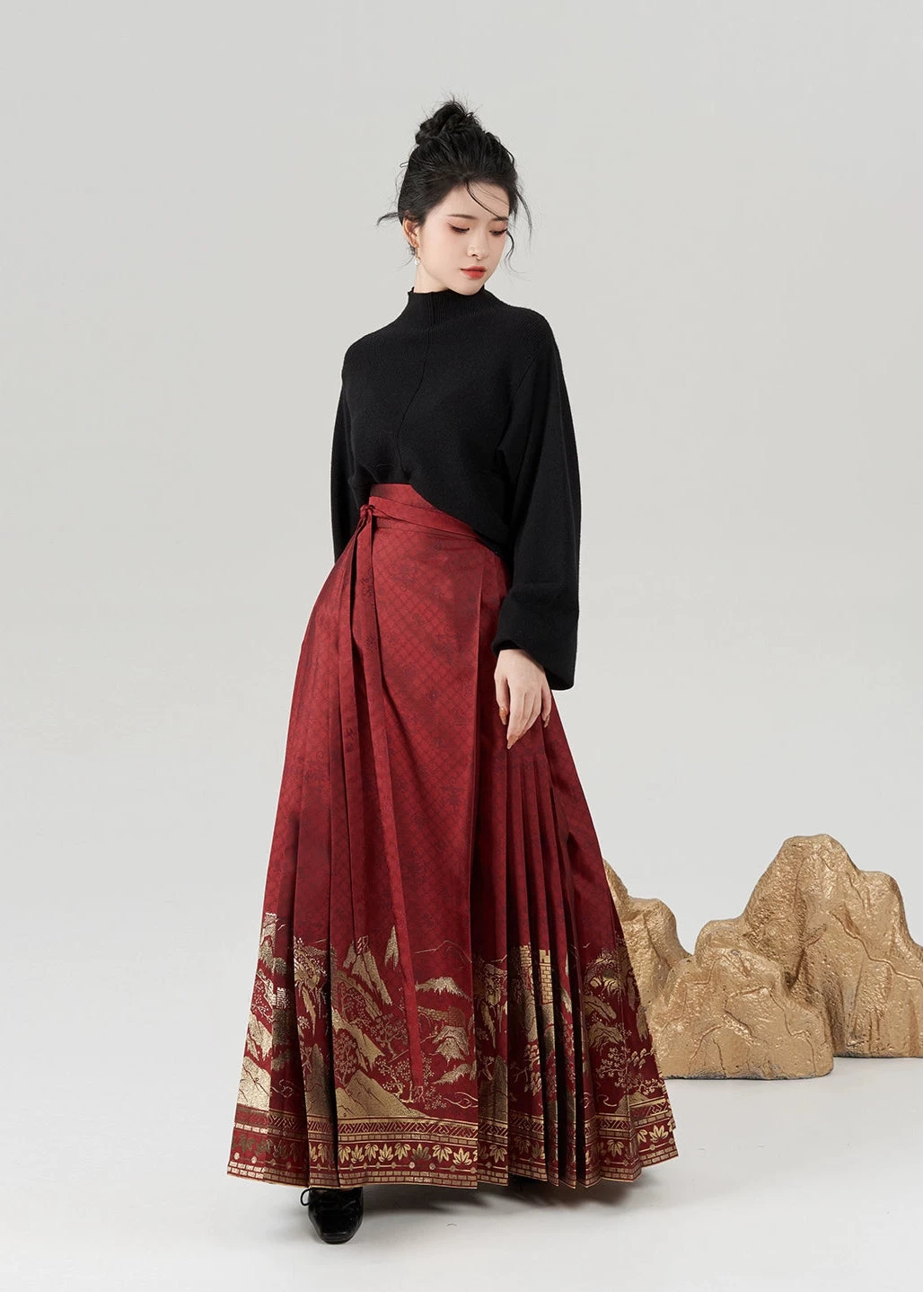 Women's Modern Ma Mian Hanfu Skirt Set, Embroidered Daily Wear | HANFUBAO