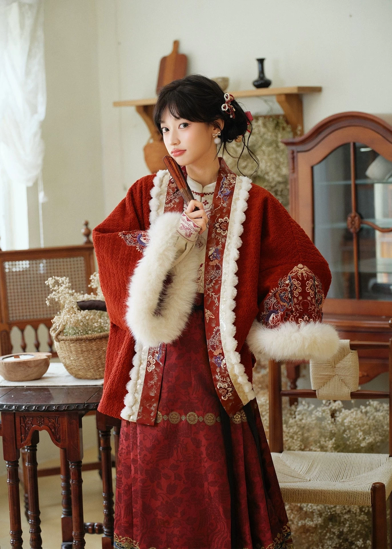Women 3-Piece Dancing Flame New Year Hanfu Set Red Embroidered Plus Size | HANFUBAO