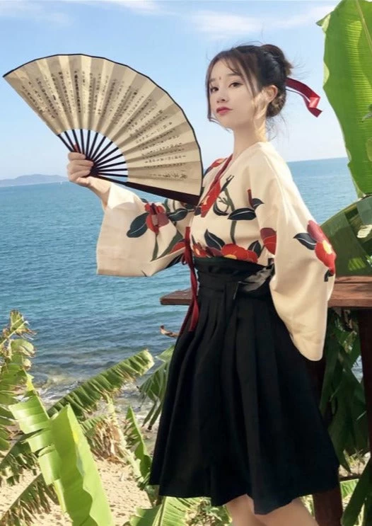 Women Modern Daily Hanfu Top & Short Skirt Black/Red Camellia Print  | HANFUBAO