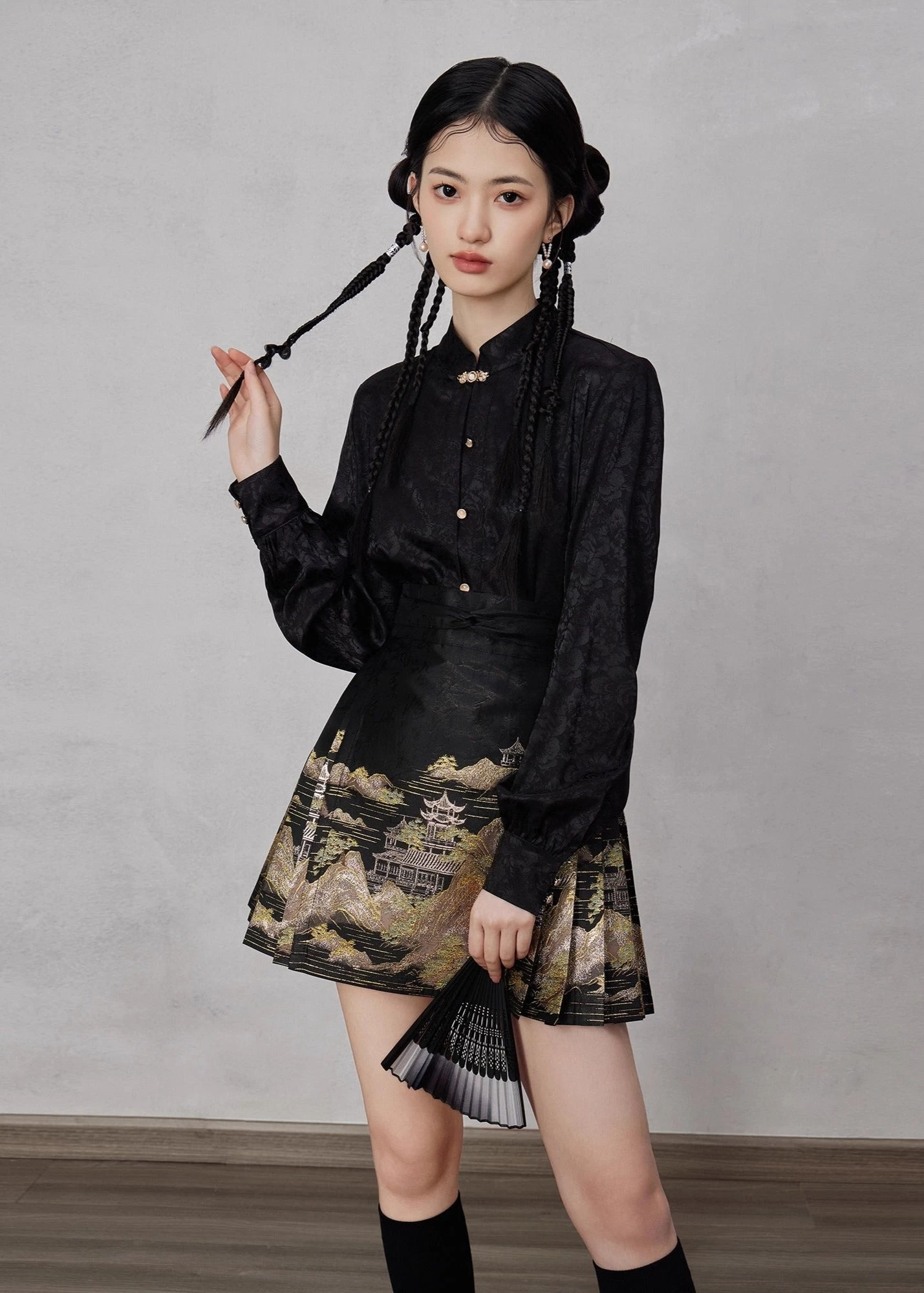 Women's Modern Short Ma Mian Skirt Gilded Landscape Print| HANFUBAO