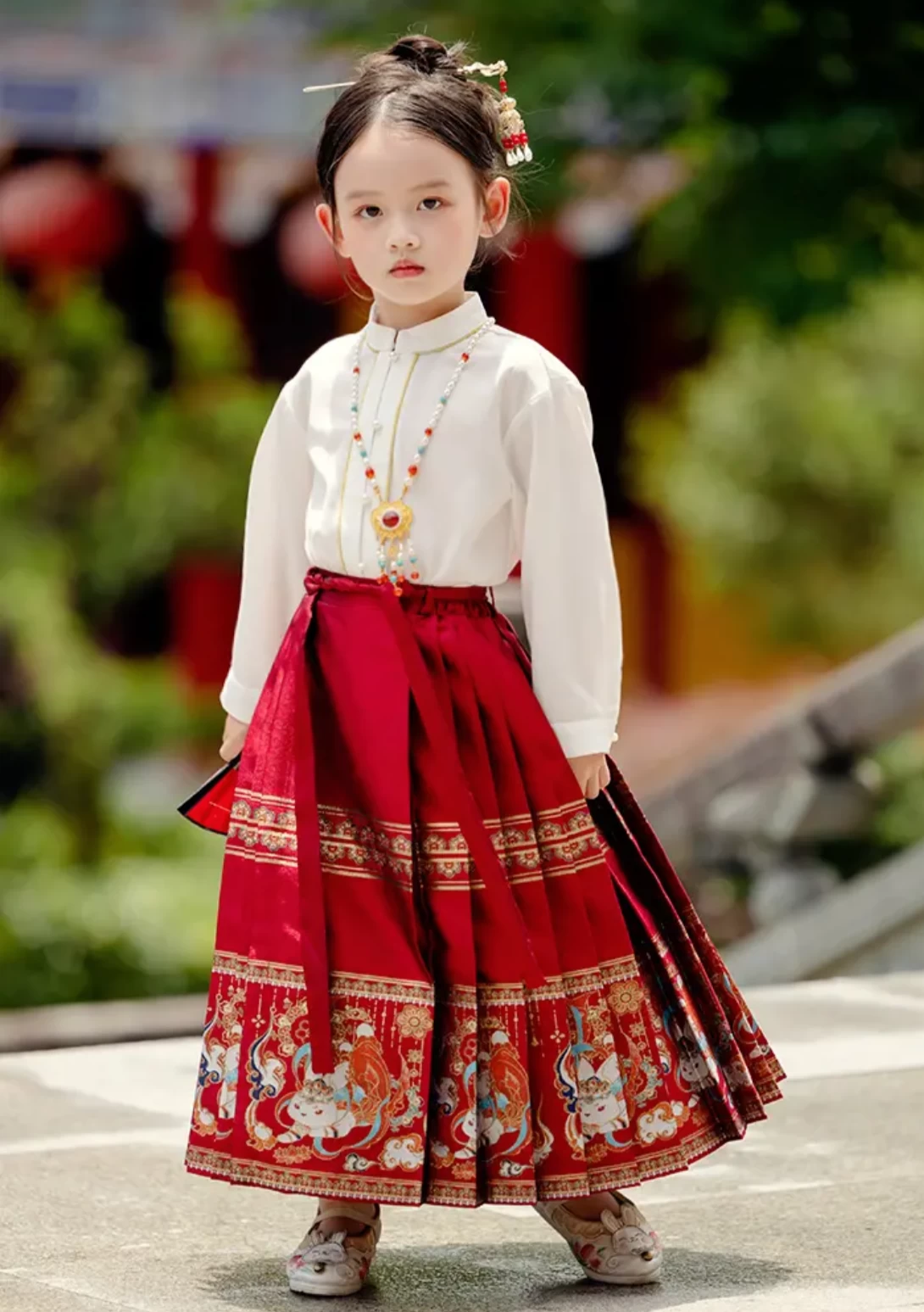 Girls Modern Daily Hanfu Rabbit Embroidery Blouse+Skirt Set｜HANFUBAO