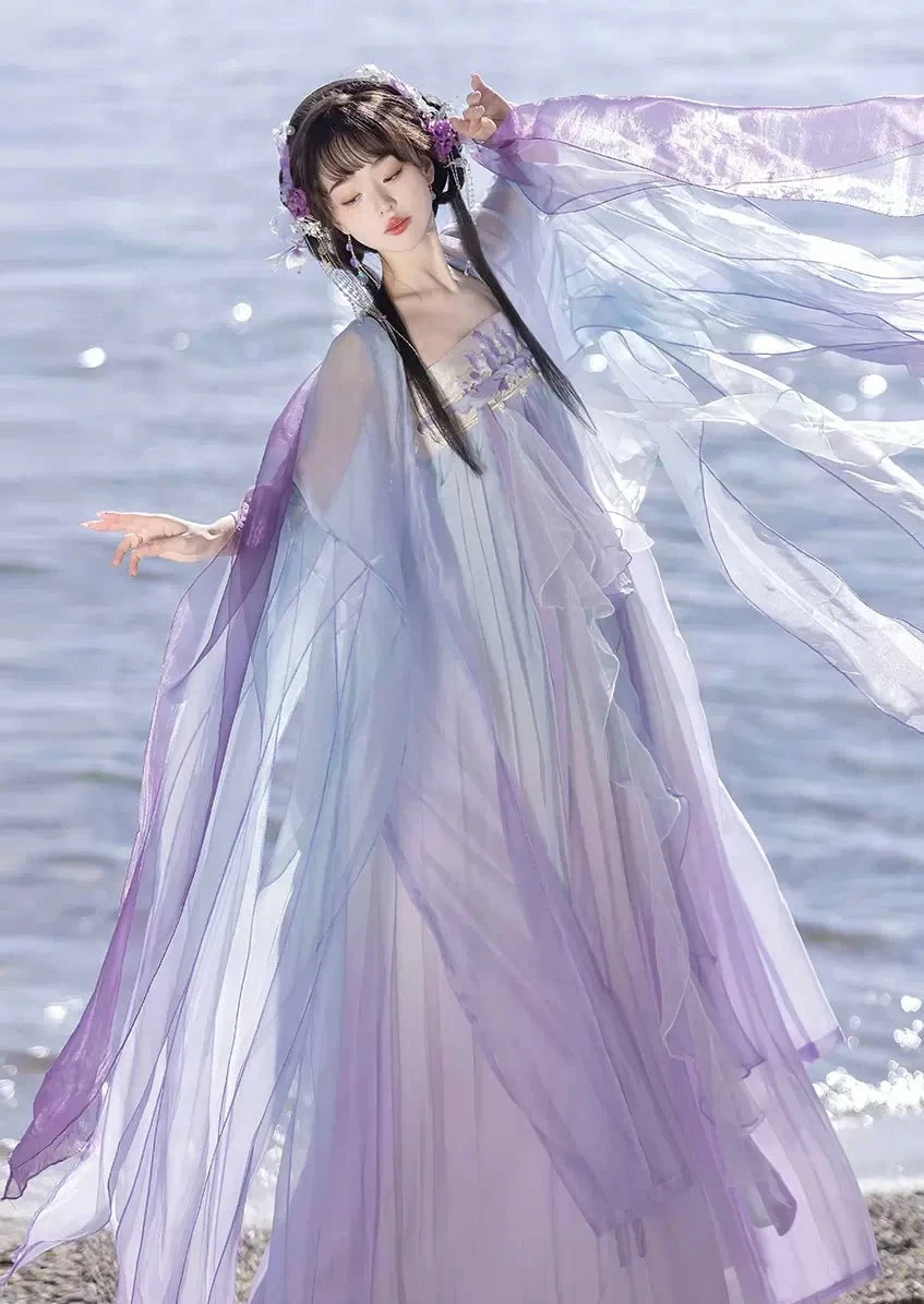 Women Modern Hanfu Silk Blend Floral Embroidery Set| HANFUBAO