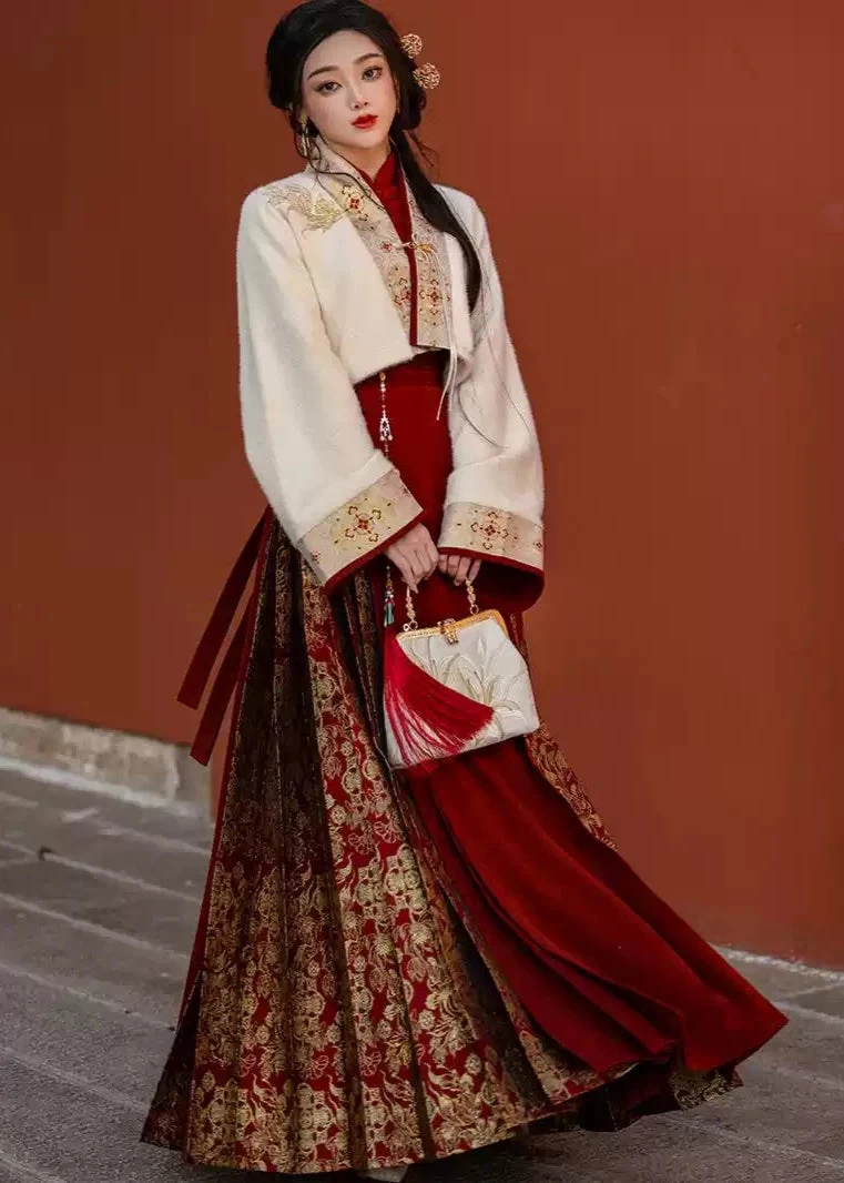 Women  Modern Hanfu 3-Piece Mamian Dress Set Red Embroidered | HANFUBAO