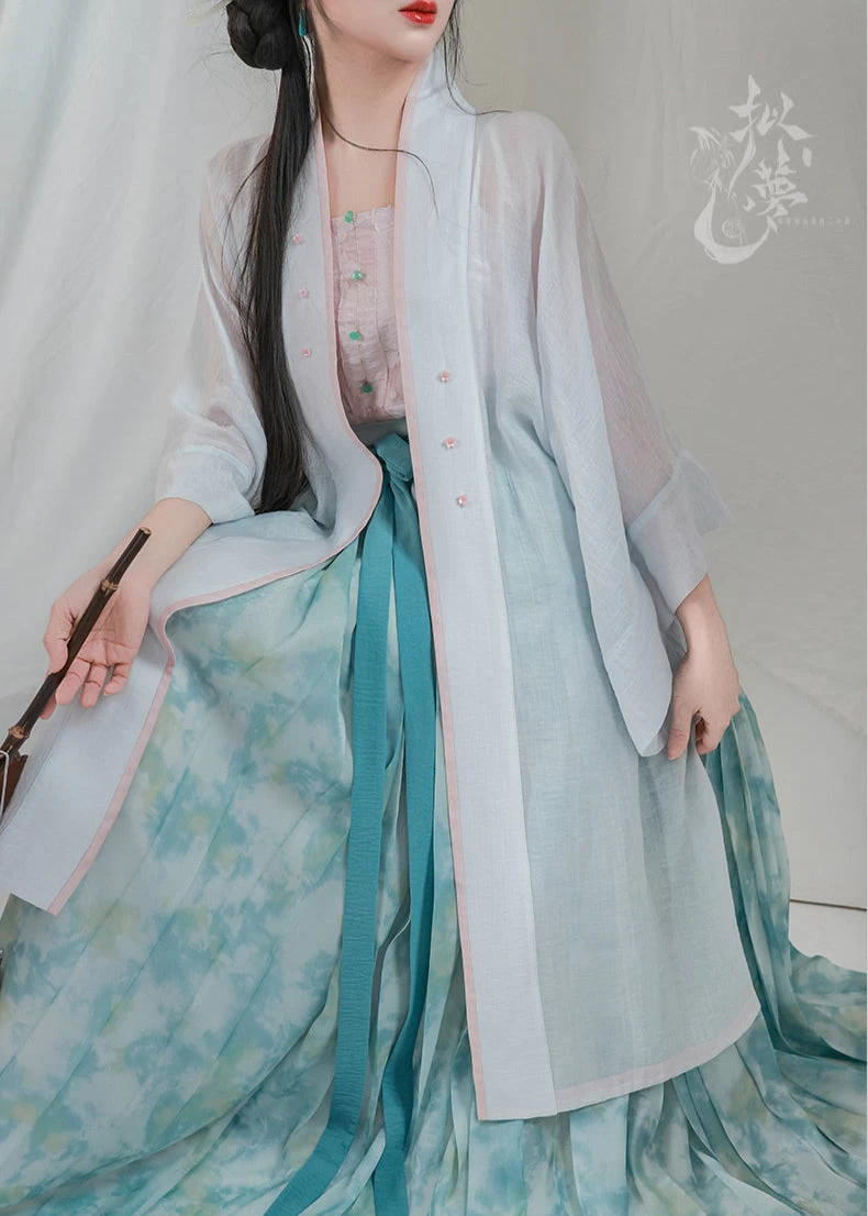 Women’s Lotus Print 4-Piece Daily Hanfu Set Tencel Blend| HANFUBAO
