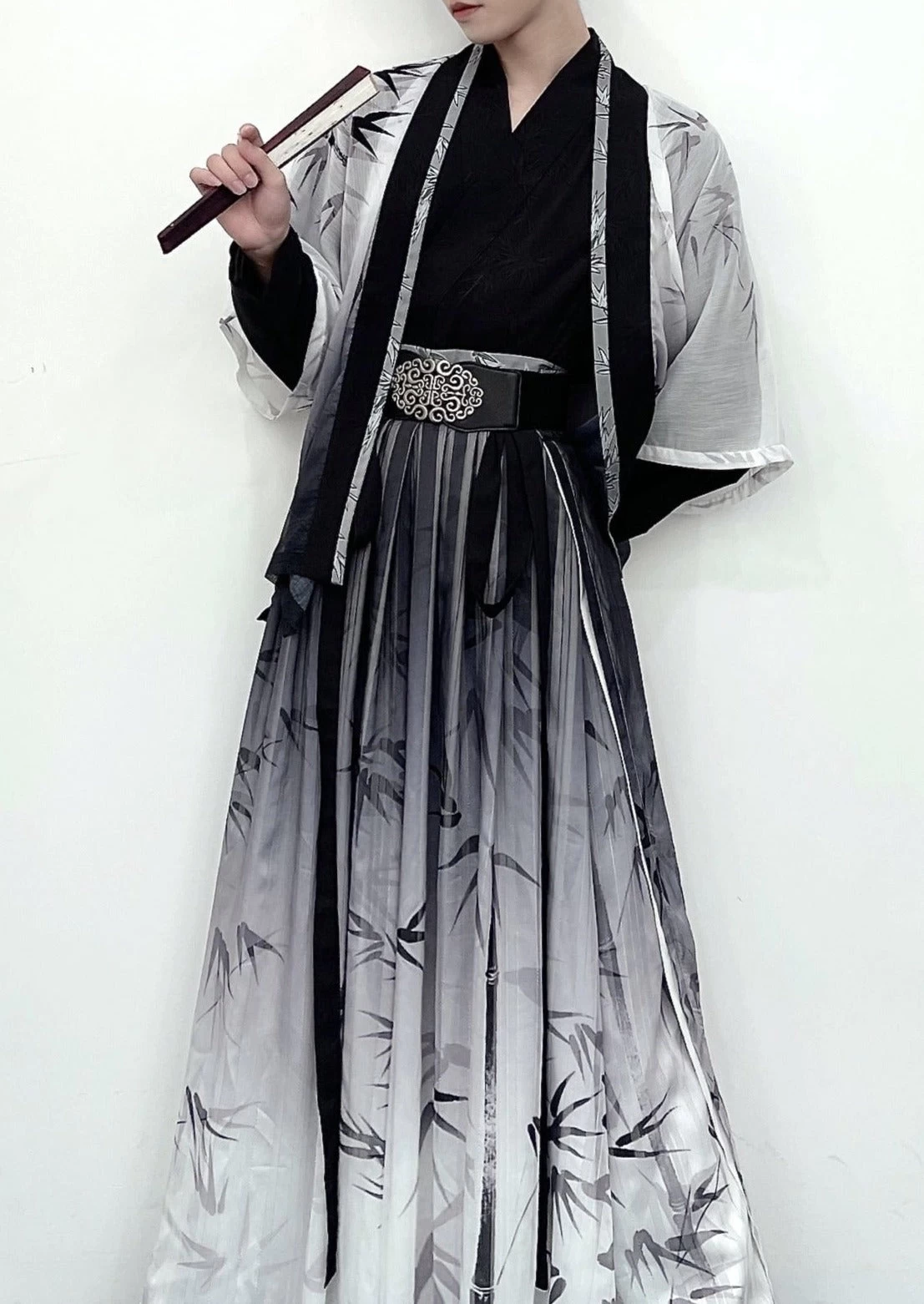 Unisex Modern Daily Hanfu Set Bamboo Pattern Black/White  | HANFUBAO