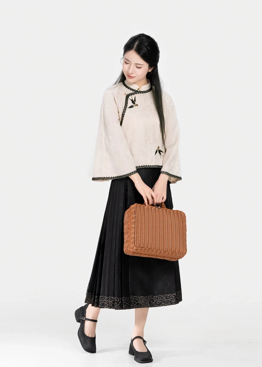 Women’s 2-Piece Republican Era Hanfu Set, Blush Pink Top & Skirt| HANFUBAO