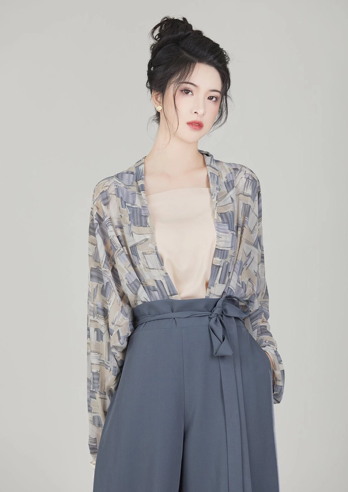 Women Modern Daily Hanfu Set Cotton-Blend Modern Blue/Beige | HANFUBAO