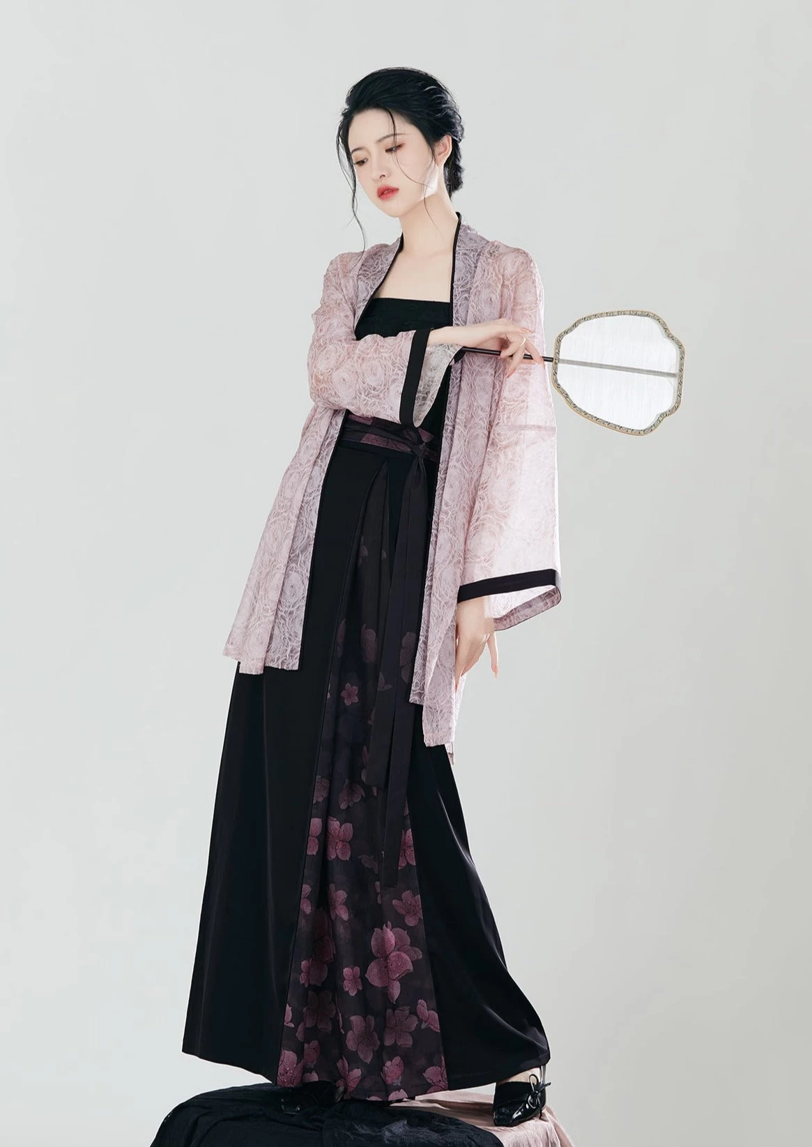 Women's Modern Black Daily Hanfu 3-Piece Set| HANFUBAO