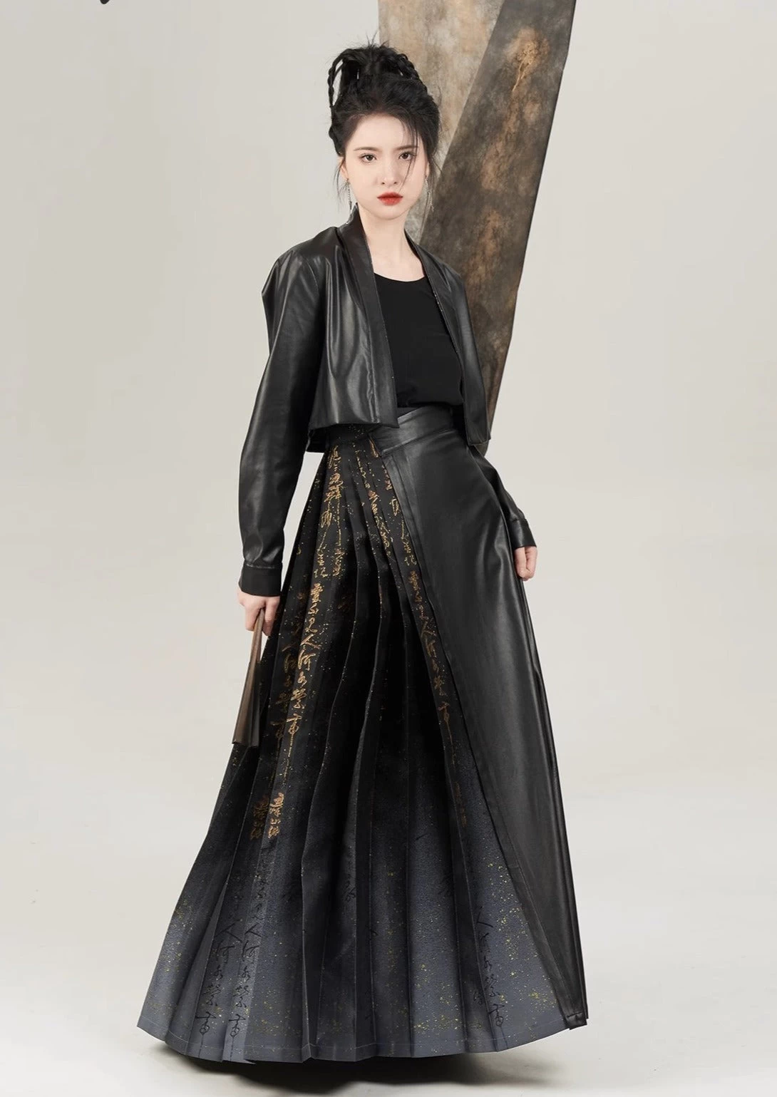 Women’s Modern 3-Piece Faux Leather Daily Hanfu Set Midnight Ink | HANFUBAO