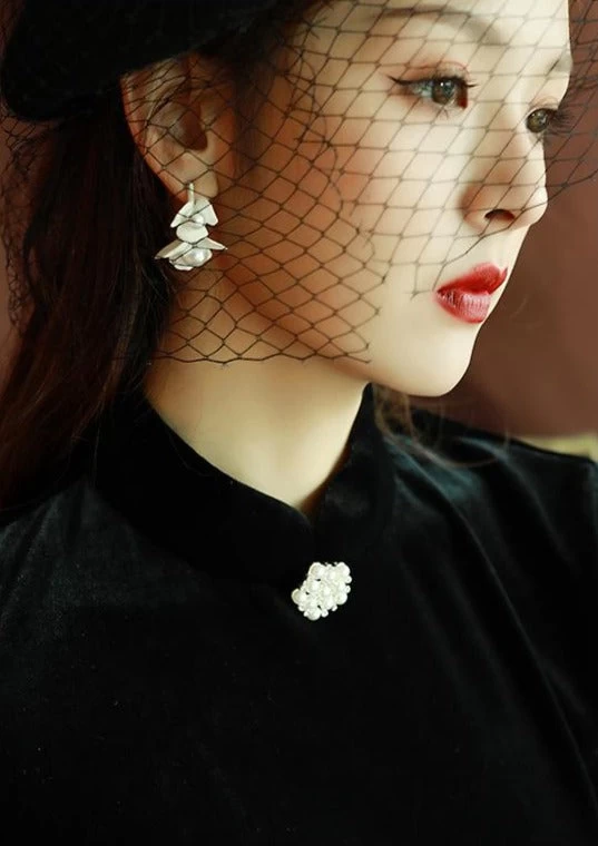 Women Modern Hanfu Velvet High-Slit Qipao Dress Red | HANFUBAO