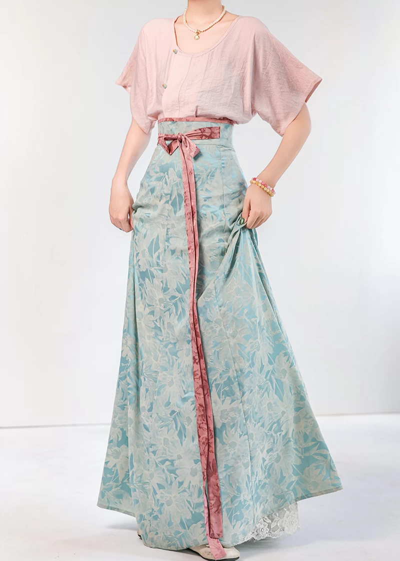 Women Daily Hanfu Top & Skirt 3-Color Set, Viscose Blend| HANFUBAO