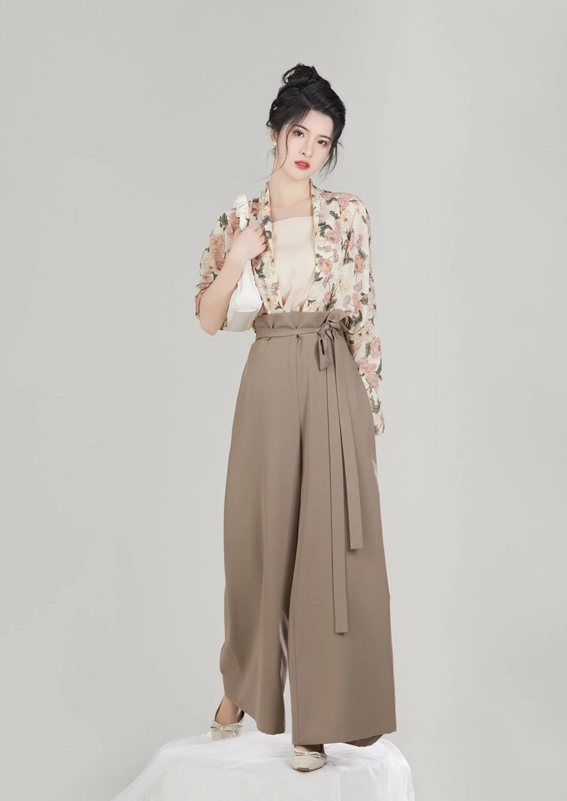 Women Modern Daily Hanfu Set Cotton-Blend Modern Blue/Beige | HANFUBAO